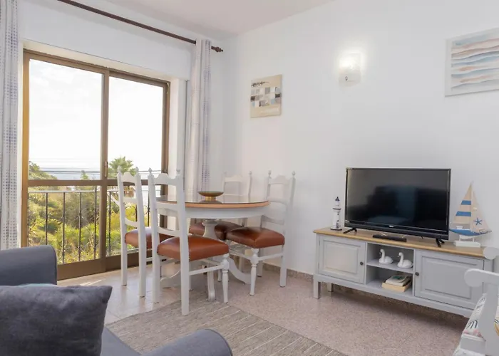 Jorge Aguas - 2bedroom In The Town Of - Sea View *