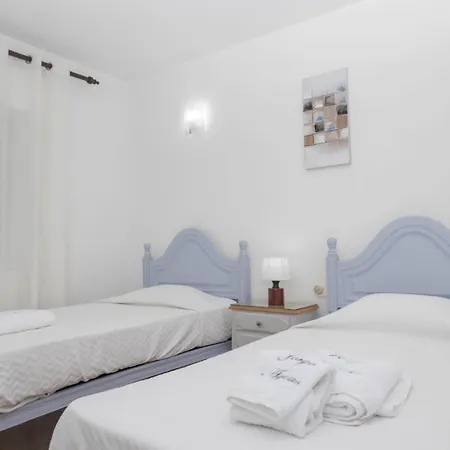 Jorge Aguas - 2bedroom In The Town Of - Sea View * Burgau