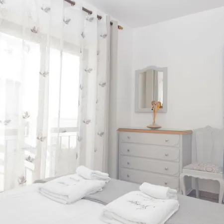 Jorge Aguas - 2bedroom In The Town Of - Sea View